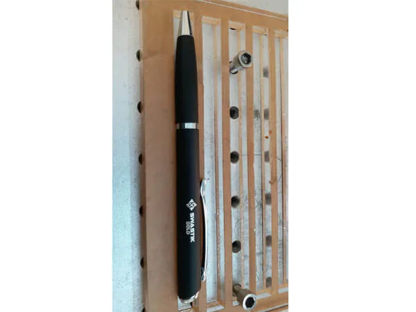 Customize Pen with logo engraved